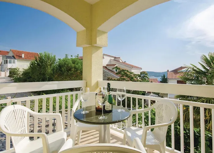 Amazing In Okrug Gornji